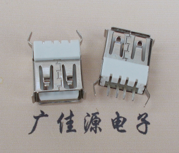 玉林USB接口母座 半包一字胶芯 180度直插弯脚